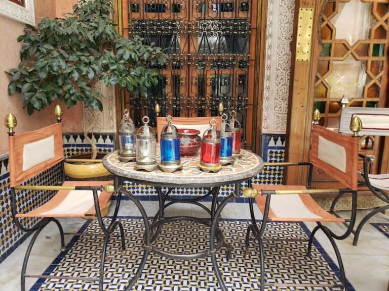 Authentique Fes riad decor