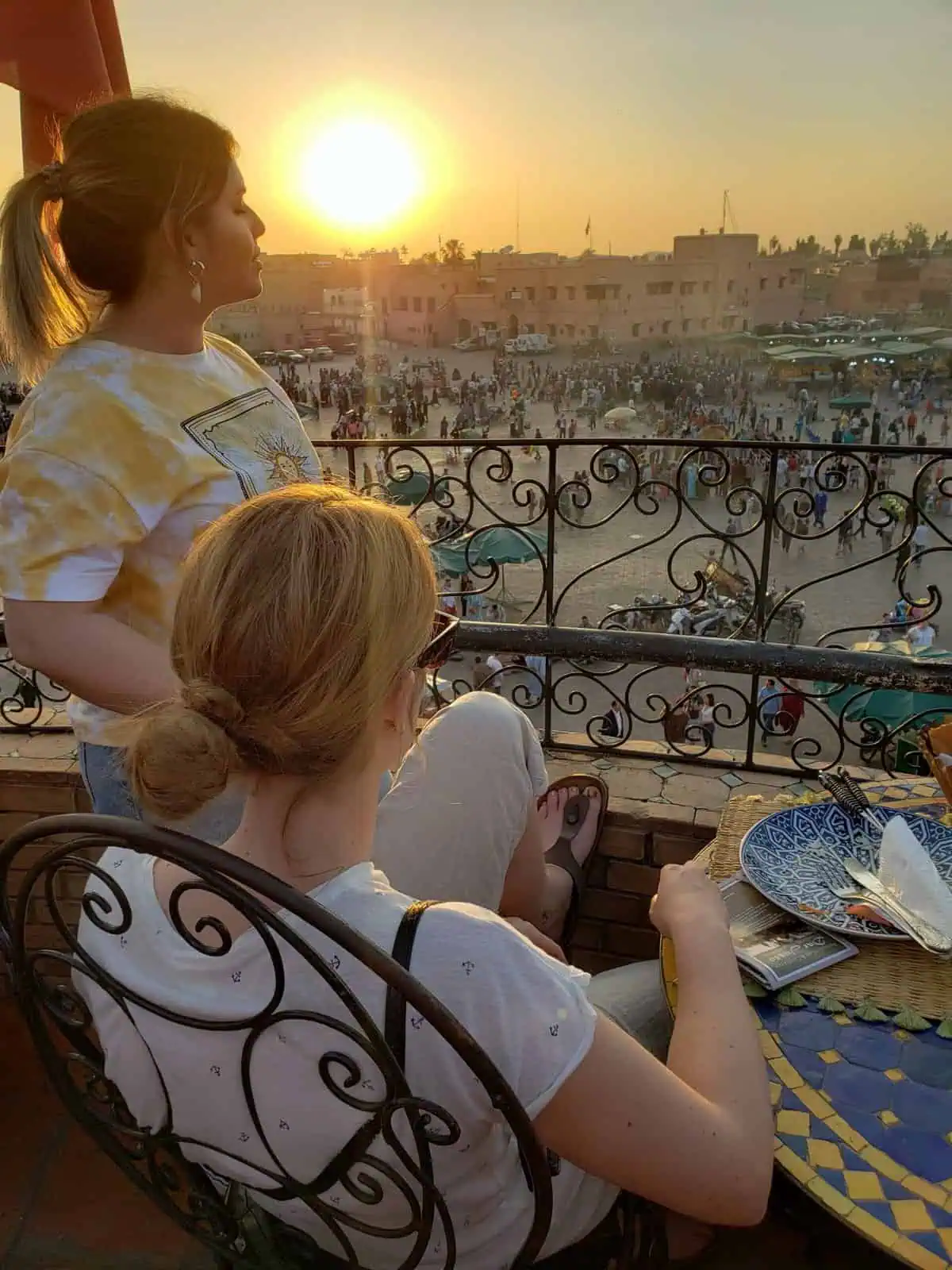 Two ladies at a rooftop caffe in Marrakesh